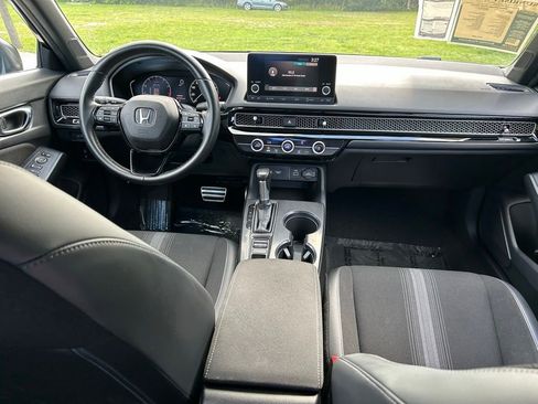 Used 2022 Honda Civic Sport image 10