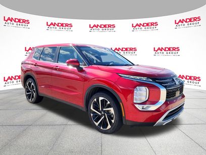 Used 2024 Mitsubishi Outlander SE