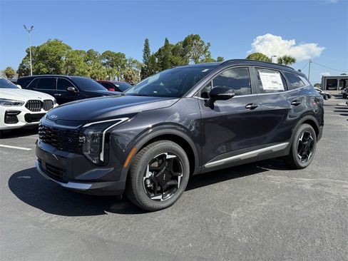 New 2026 Kia Sportage EX w/ EX Panorama Roof Package image 8