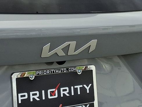 Used 2023 Kia Sorento SX image 35