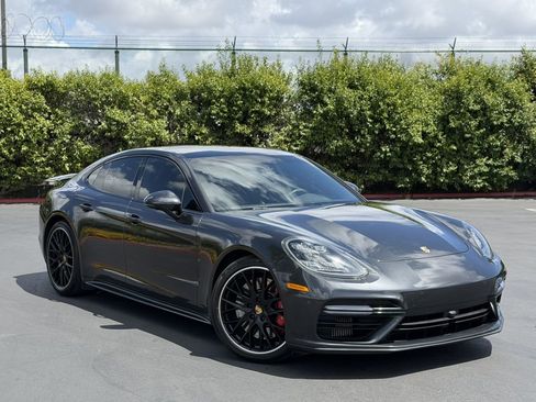 Used 2017 Porsche Panamera Turbo AWD/4WD image 2