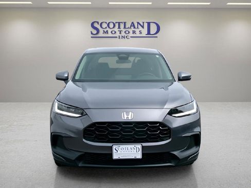 Used 2025 Honda HR-V LX image 3