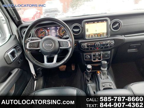 Used 2021 Jeep Wrangler Unlimited Sahara w/ Uconnect 4C Nav & Sound Group AWD/4WD image 1