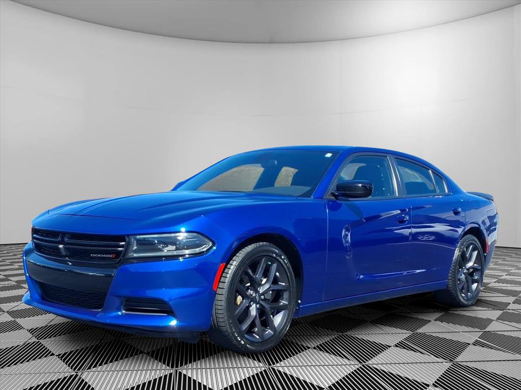 Used 2022 Dodge Charger SXT w/ Blacktop Package RWD image 23