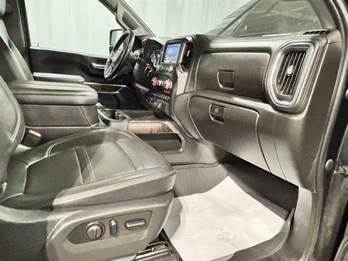 Certified 2023 GMC Sierra 3500 Denali w/ Denali Black Diamond Edition image 21