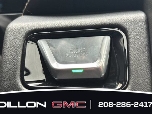 New 2026 GMC Yukon XL AT4 w/ AT4 Premium Plus Package AWD/4WD image 22