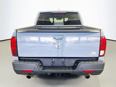 Used 2023 Honda Ridgeline RTL-E image 7