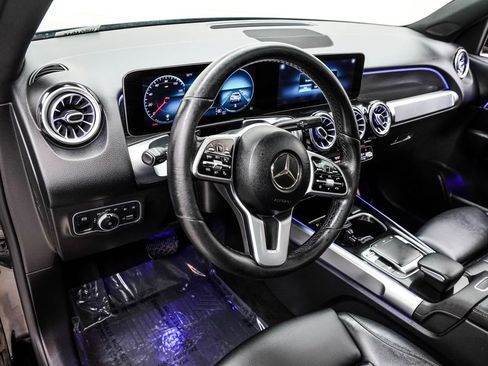 Used 2020 Mercedes-Benz GLB 250 image 20