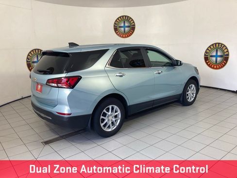 Used 2022 Chevrolet Equinox LT AWD/4WD image 21