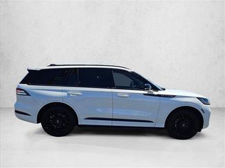 Used 2025 Lincoln Aviator Reserve w/ Jet Appearance Package AWD/4WD video 4