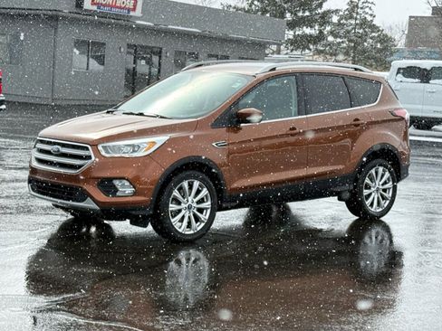 Used 2017 Ford Escape Titanium image 7