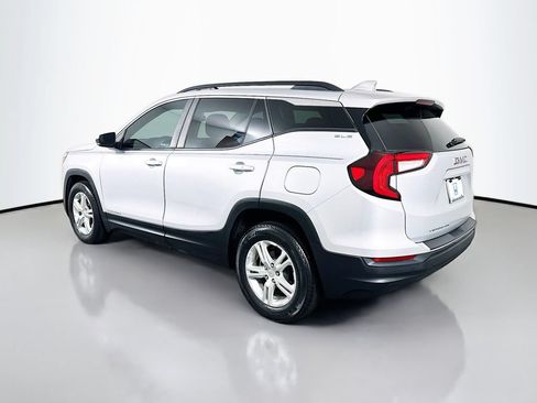 Used 2022 GMC Terrain SLE w/ Driver Convenience Package FWD image 7