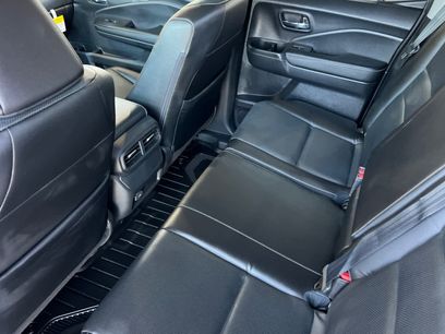 New 2025 Honda Ridgeline RTL