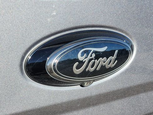 Used 2022 Ford Ranger XLT w/ Equipment Group 301A Mid image 12