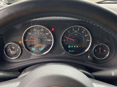 Used 2018 Jeep Wrangler Sport image 34