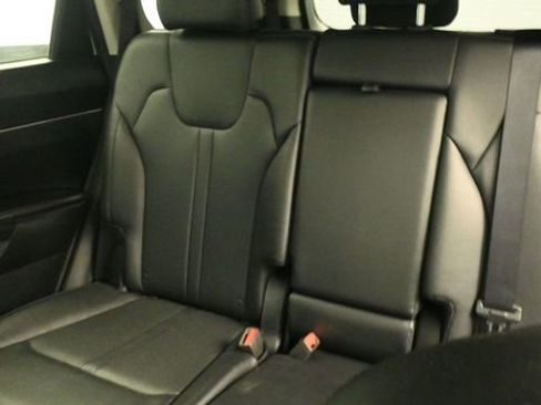 Used 2022 Kia Sorento S w/ Panoramic Sunroof Package FWD image 21