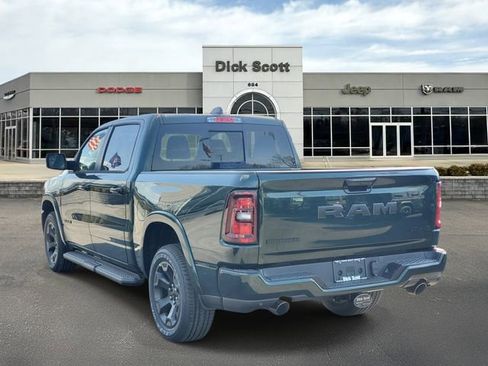 New 2026 RAM 1500 4x4 Crew Cab image 3