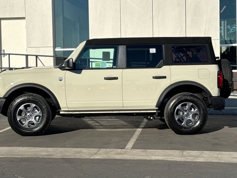 New 2025 Ford Bronco Big Bend image 6