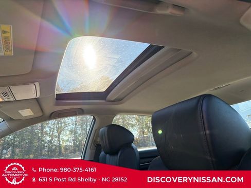 Used 2018 Honda Accord EX-L image 25