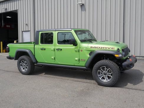 New 2025 Jeep Gladiator Mojave w/ Safety Group image 5