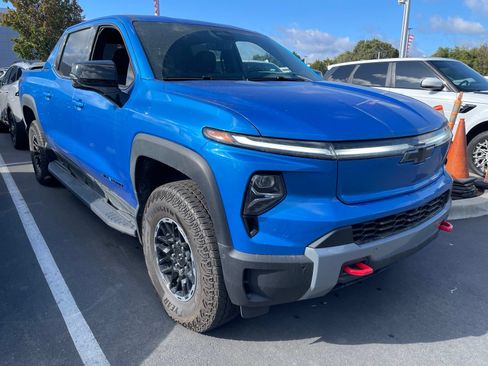 Used 2026 Chevrolet Silverado EV Trail Boss AWD/4WD image 1