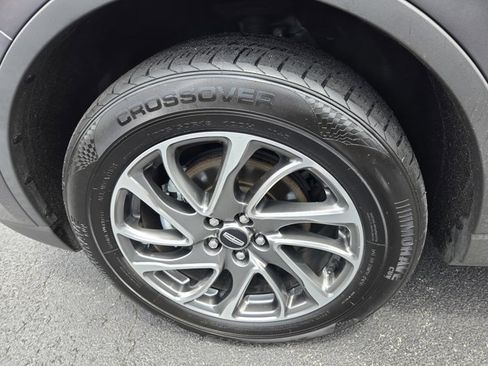 Used 2022 Lincoln Corsair AWD w/ Equipment Group 101A image 46