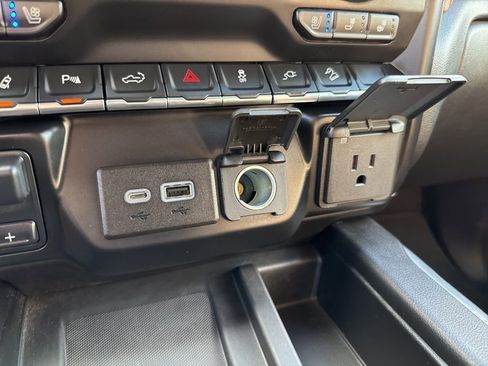 Used 2020 Chevrolet Silverado 2500 High Country w/ Z71 Off-Road Package image 35