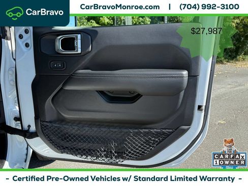Used 2023 Jeep Wrangler Unlimited Sahara AWD/4WD image 47