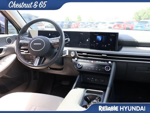 Certified 2025 Hyundai Sonata SEL FWD image 14