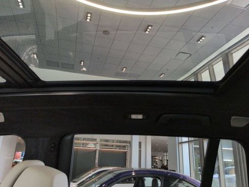 New 2026 BMW ALPINA XB7 AWD/4WD image 19