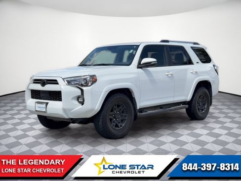 Used 2022 Toyota 4Runner SR5 Premium w/ Moonroof Package RWD image 1