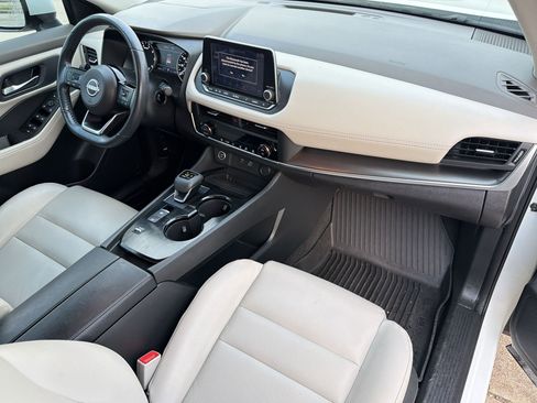 Used 2023 Nissan Rogue SV w/ SV Premium B Package FWD image 26