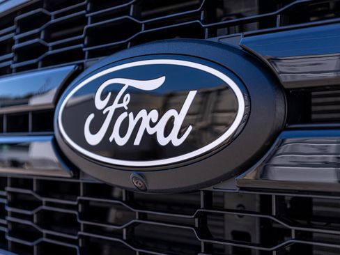 New 2026 Ford F150 Lariat w/ Equipment Group 501A Mid AWD/4WD image 15