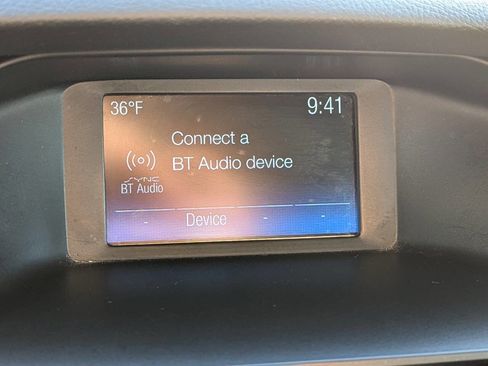 Used 2017 Ford Focus SE image 20