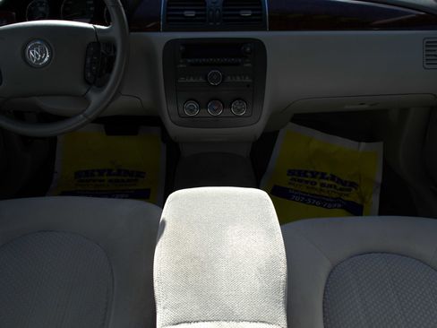 Used 2011 Buick Lucerne CX image 12