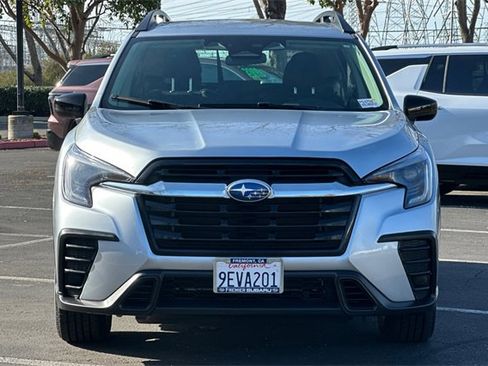 Used 2023 Subaru Ascent 8-Passenger image 9