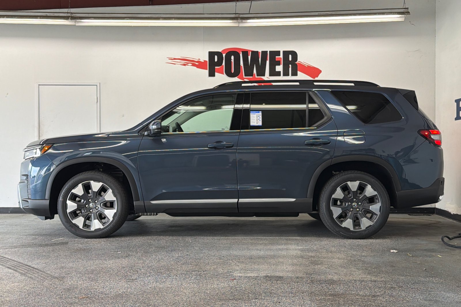 Certified 2026 Honda Pilot Touring image 6