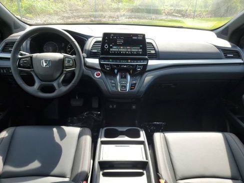 New 2026 Honda Odyssey Sport-L image 13