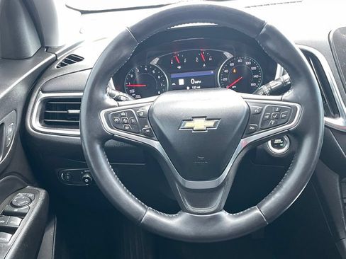 Used 2022 Chevrolet Equinox LT FWD image 19