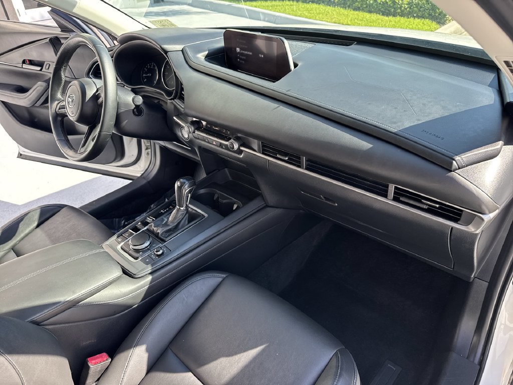 Used 2021 MAZDA CX-30 FWD 2.5 S w/ Select Package image 32