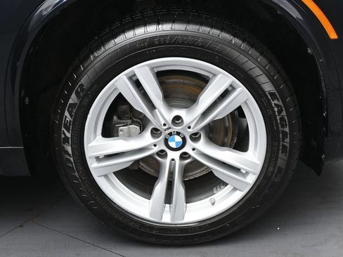 Used 2018 BMW X5 xDrive40e AWD/4WD image 36