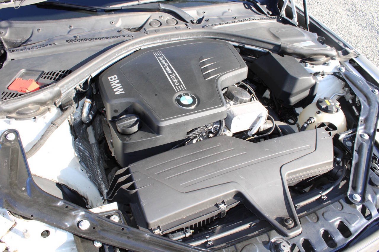 Used 2015 BMW 428i xDrive Convertible w/ Technology Package AWD/4WD image 32