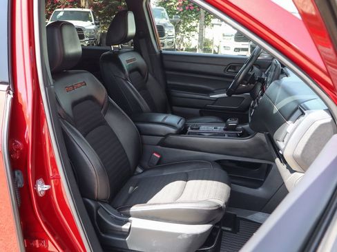 Used 2023 Nissan Pathfinder Rock Creek AWD/4WD image 41