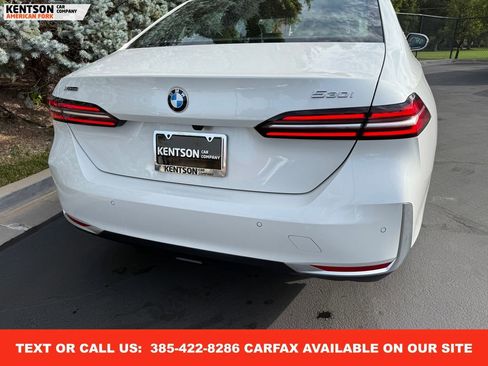 Used 2025 BMW 530i xDrive image 36