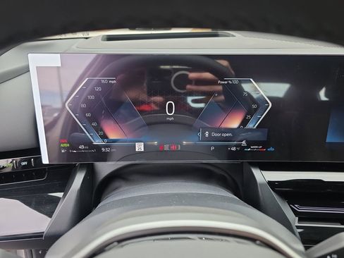 New 2026 BMW 530i xDrive w/ Premium Package image 14