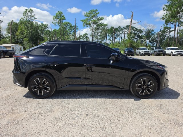 Used 2026 Toyota bZ FWD image 3