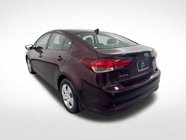 Used 2017 Kia Forte LX FWD image 29