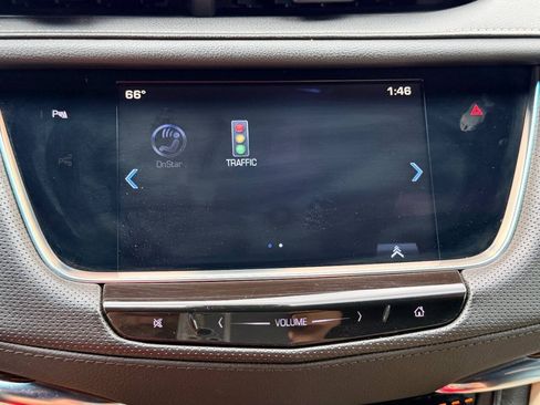 Used 2017 Cadillac XT5 Premium Luxury FWD image 39