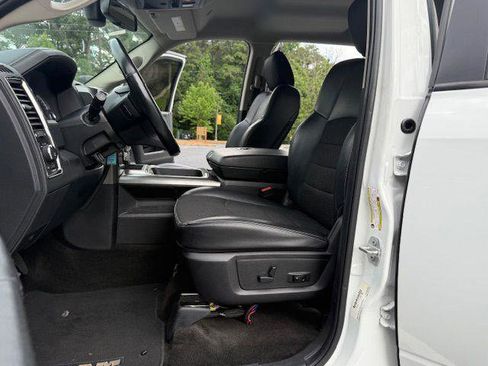 Used 2018 RAM 2500 Big Horn w/ Sport Appearance Group image 17