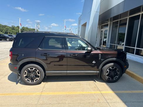 Used 2021 Ford Bronco Sport Outer Banks AWD/4WD image 4